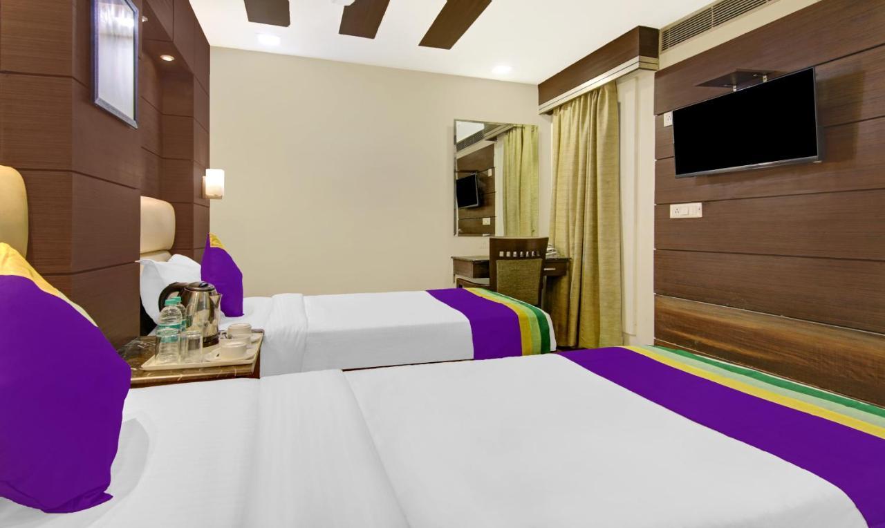 Treebo Trend Elite Hotel New Delhi Ngoại thất bức ảnh