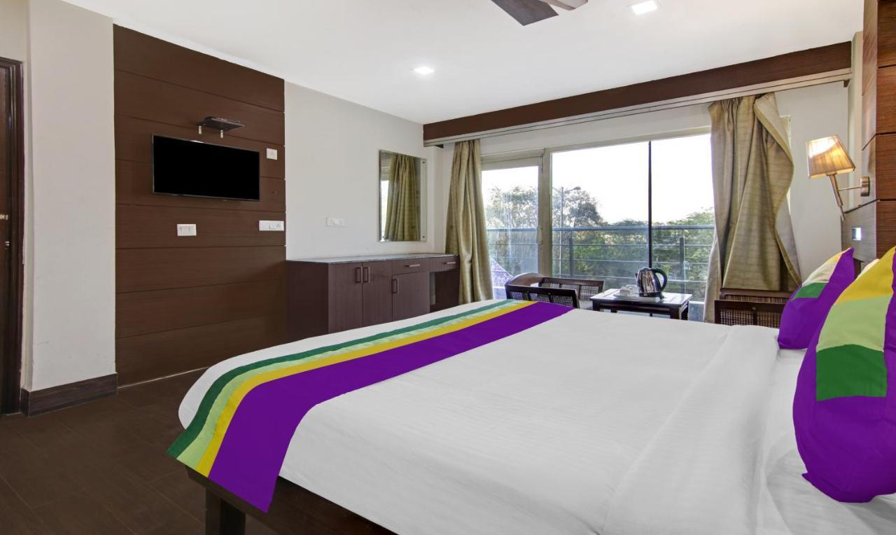 Treebo Trend Elite Hotel New Delhi Ngoại thất bức ảnh