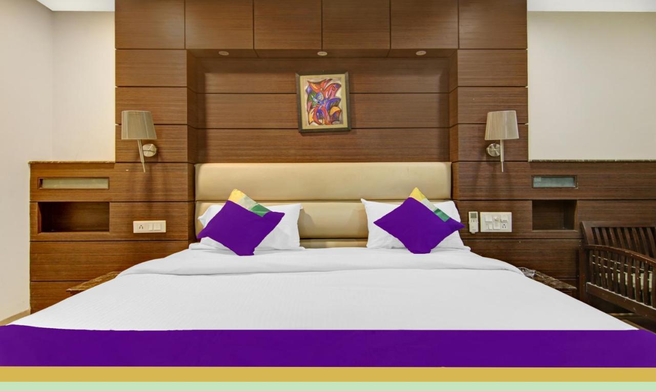 Treebo Trend Elite Hotel New Delhi Ngoại thất bức ảnh