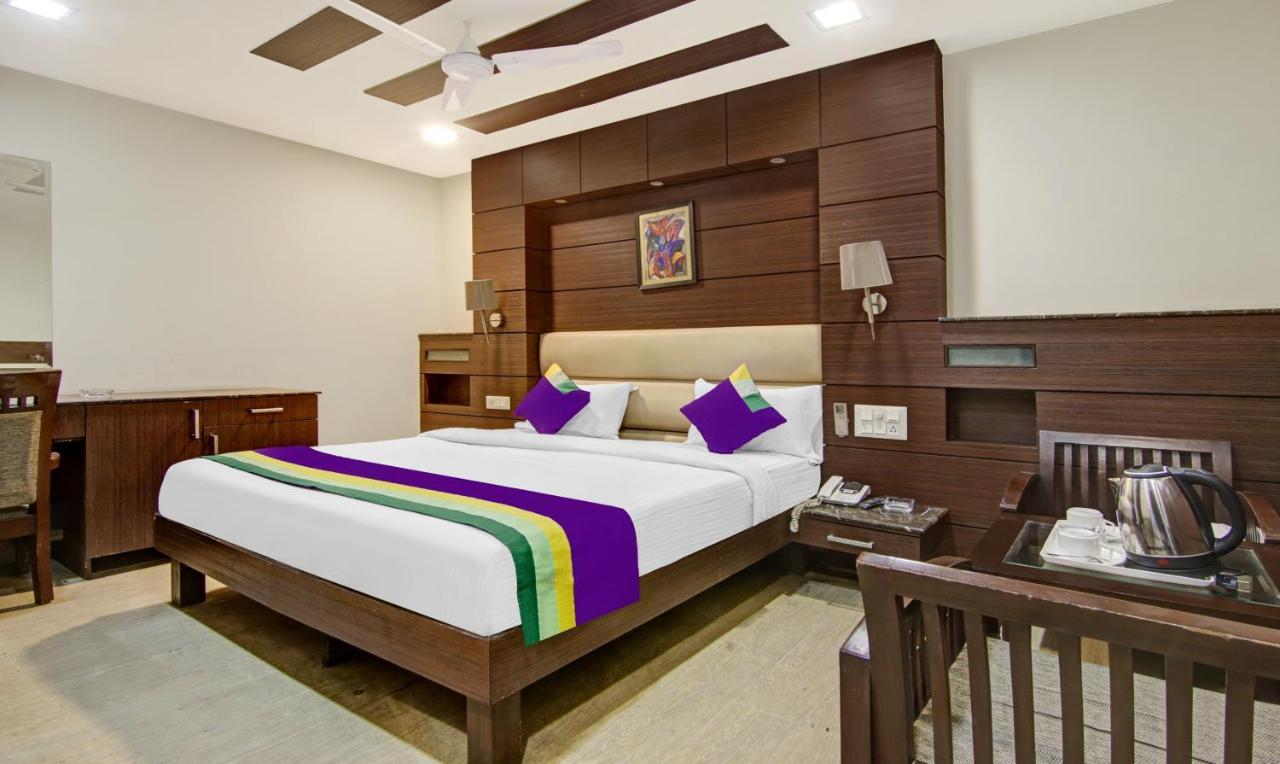 Treebo Trend Elite Hotel New Delhi Ngoại thất bức ảnh