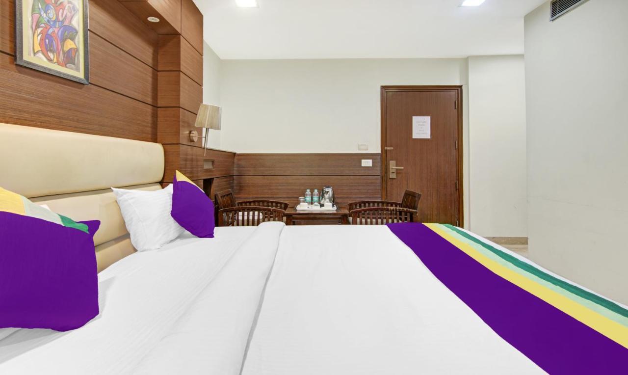 Treebo Trend Elite Hotel New Delhi Ngoại thất bức ảnh