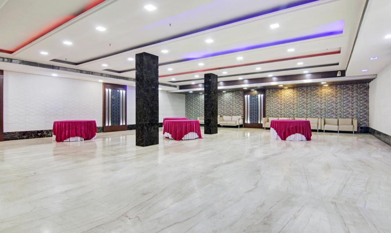 Treebo Trend Elite Hotel New Delhi Ngoại thất bức ảnh
